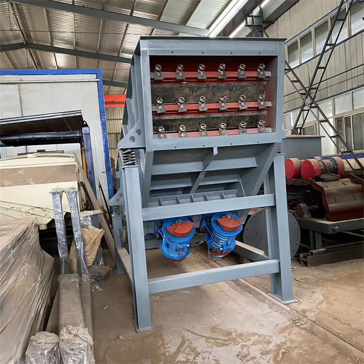 耐火材料篩分設(shè)備電動型概率篩直線振動篩制造